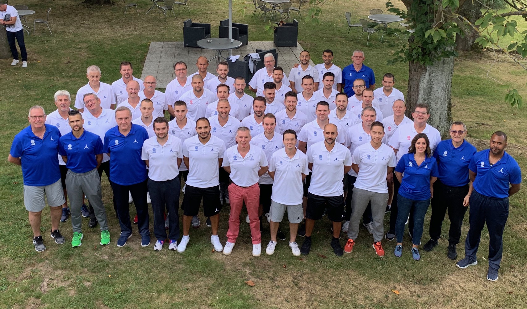 Regroupement des arbitres et observateurs HN2, à Lille.